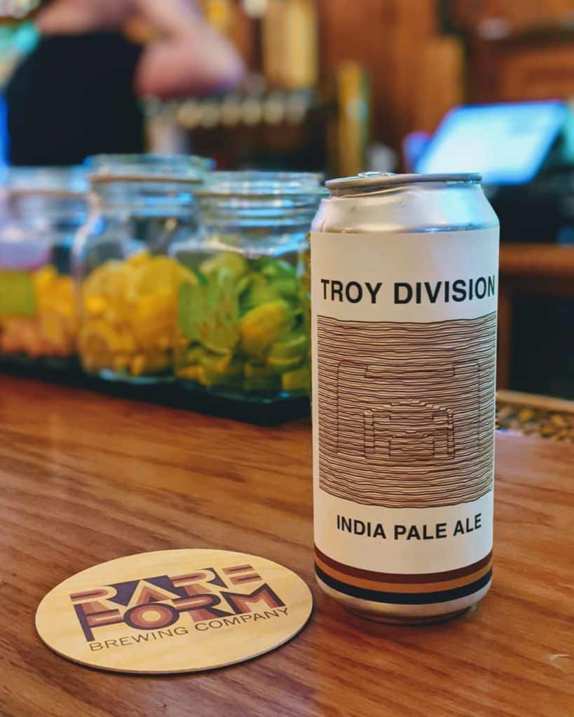 A Troy Division with the Albany crowd.#troydivision#ipa#citybeerhall#albanyny#c…